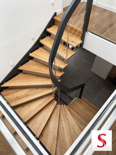 Comment choisir un modèle d’escalier en bois pour son intérieur ?